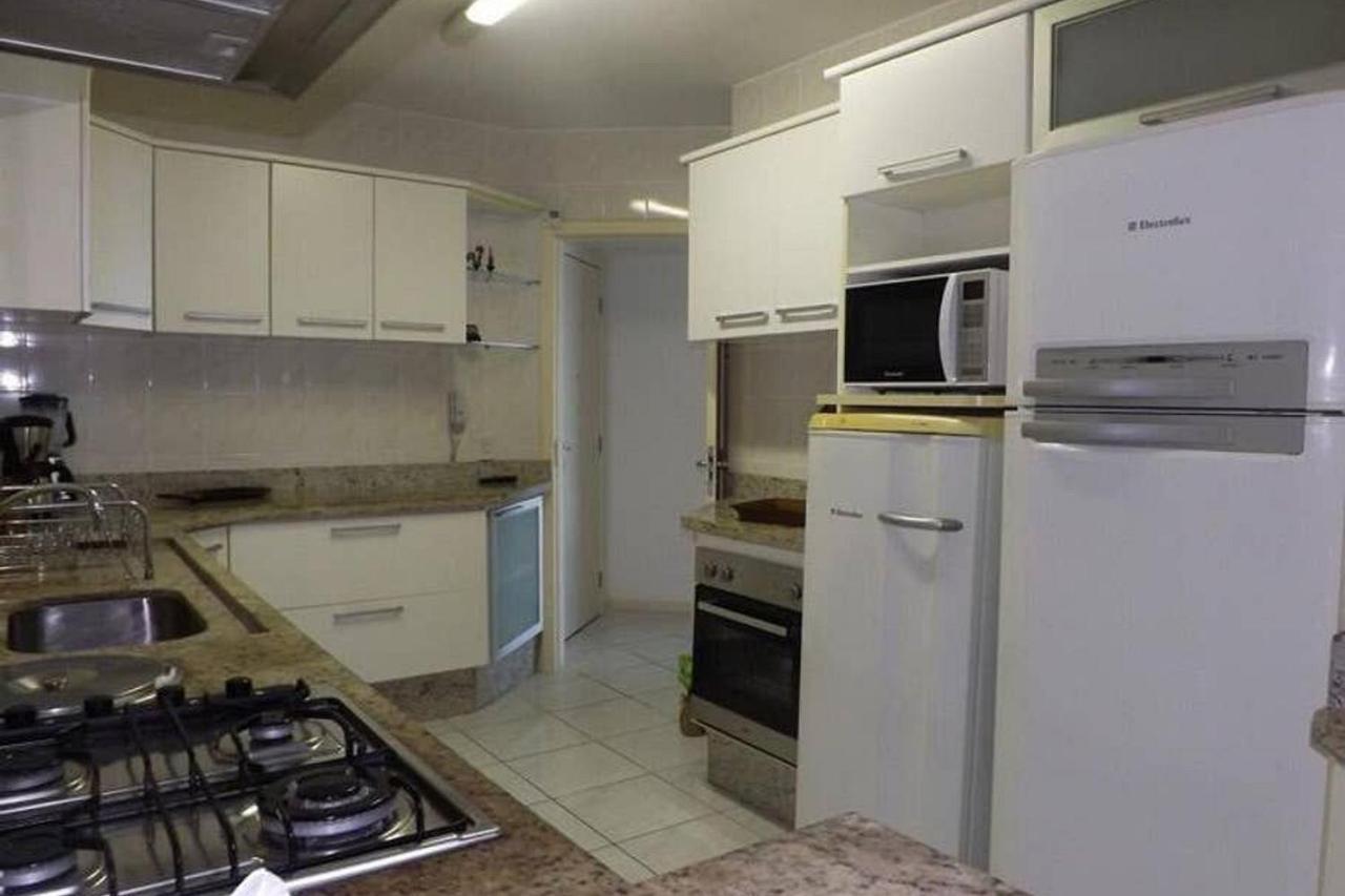 Apartamento Apto Almeida E Moraes Frente Mar Meia Itapema