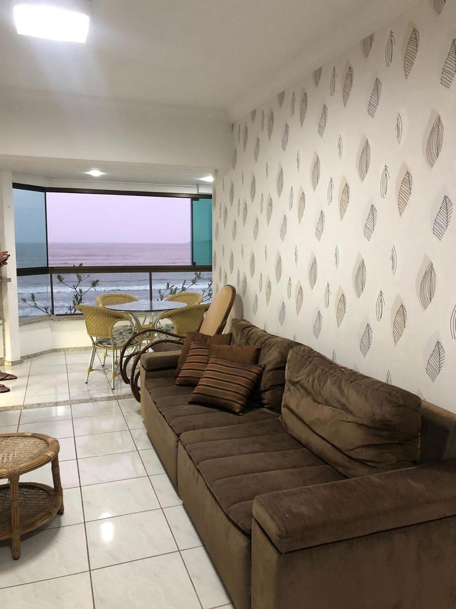 Apto Almeida E Moraes Frente Mar Meia Apartamento *